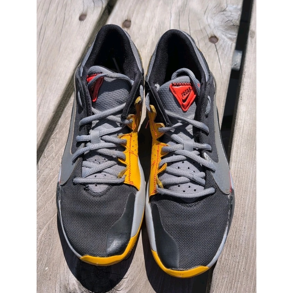 Nike Zoom Freak 2 Taxi Athletic Shoes Men's Sz 8  EU 41 Taxi Yellow CK5424 006